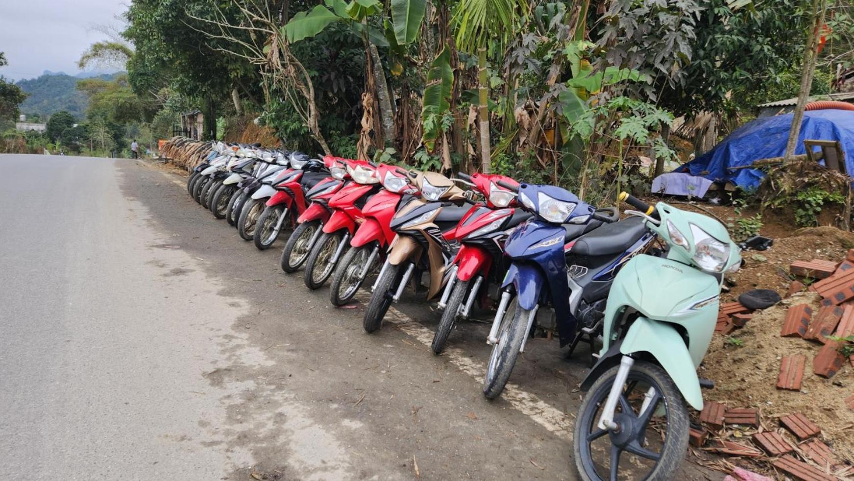 Dong Que Homestay-Tours-Motorbike, Car Rental, Hiking Ha Giang Dış mekan fotoğraf